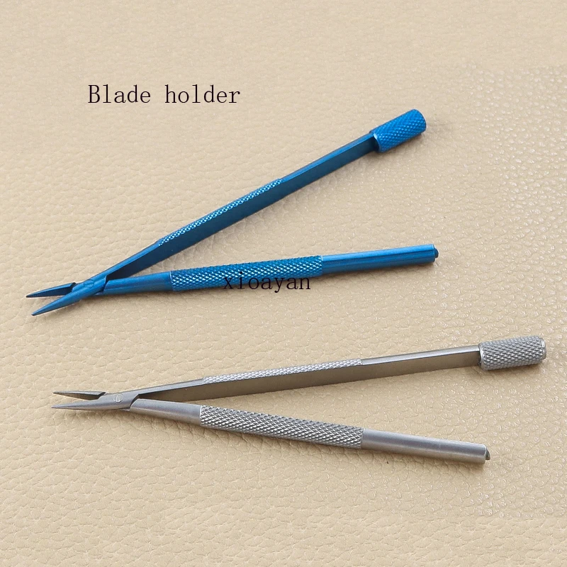 Stainless steel ophthalmic microinstrument blade clamp fixation tool