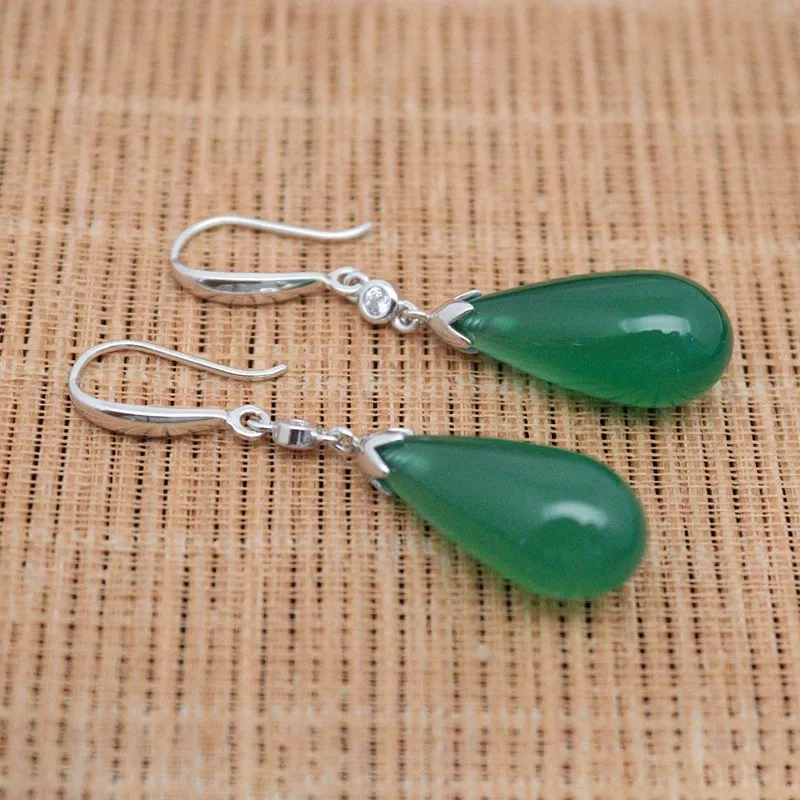 

Real Solid 925 Sterling Silver Dangle Women Green Chalcedony Water Drop Earrings