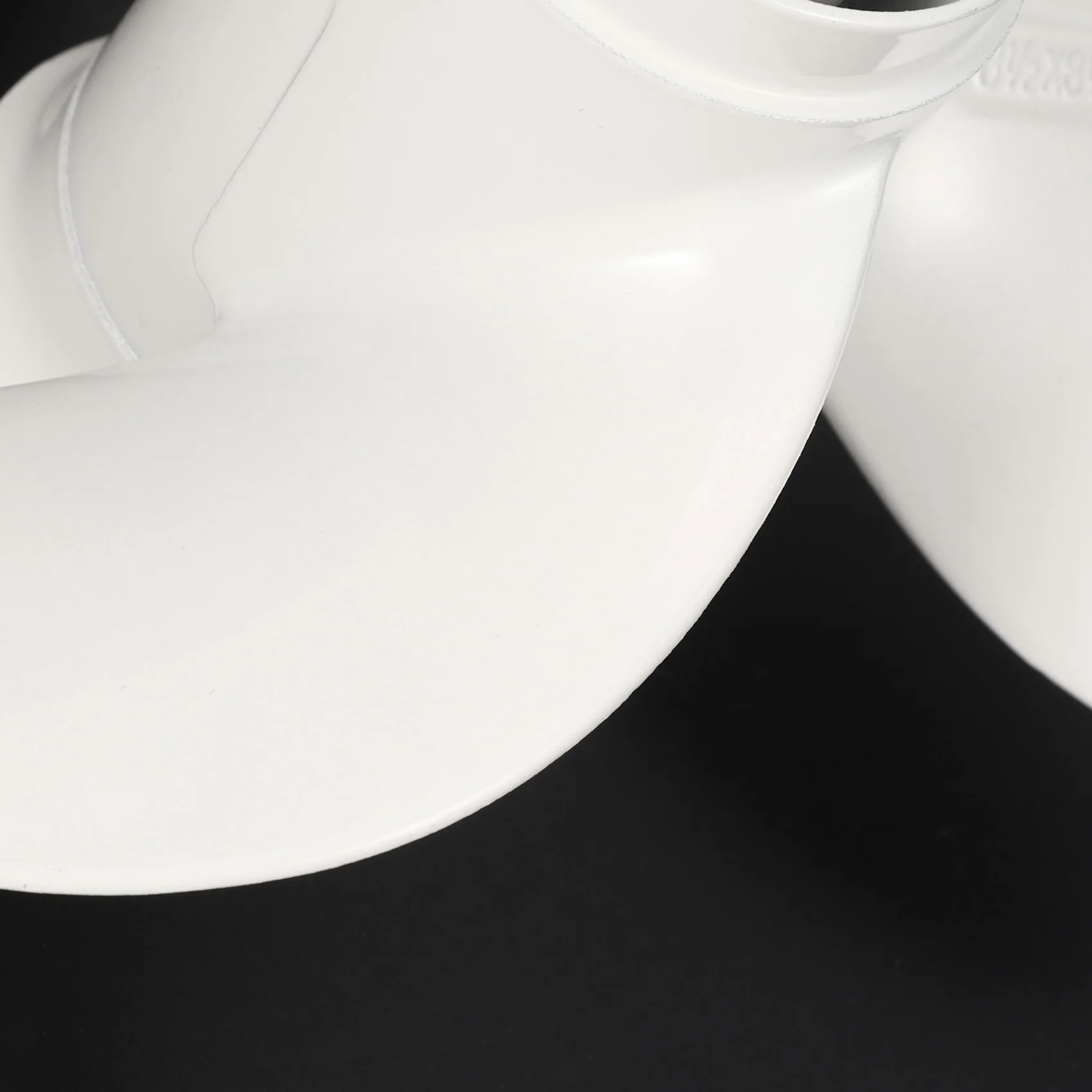 M93K-6G1-45941-00-El For 6-8Hp 8 1/2 X 8 1/2 Boat Outboard Propeller White Aluminum Alloy 7 Spline Tooths R Rotation 3 Bl