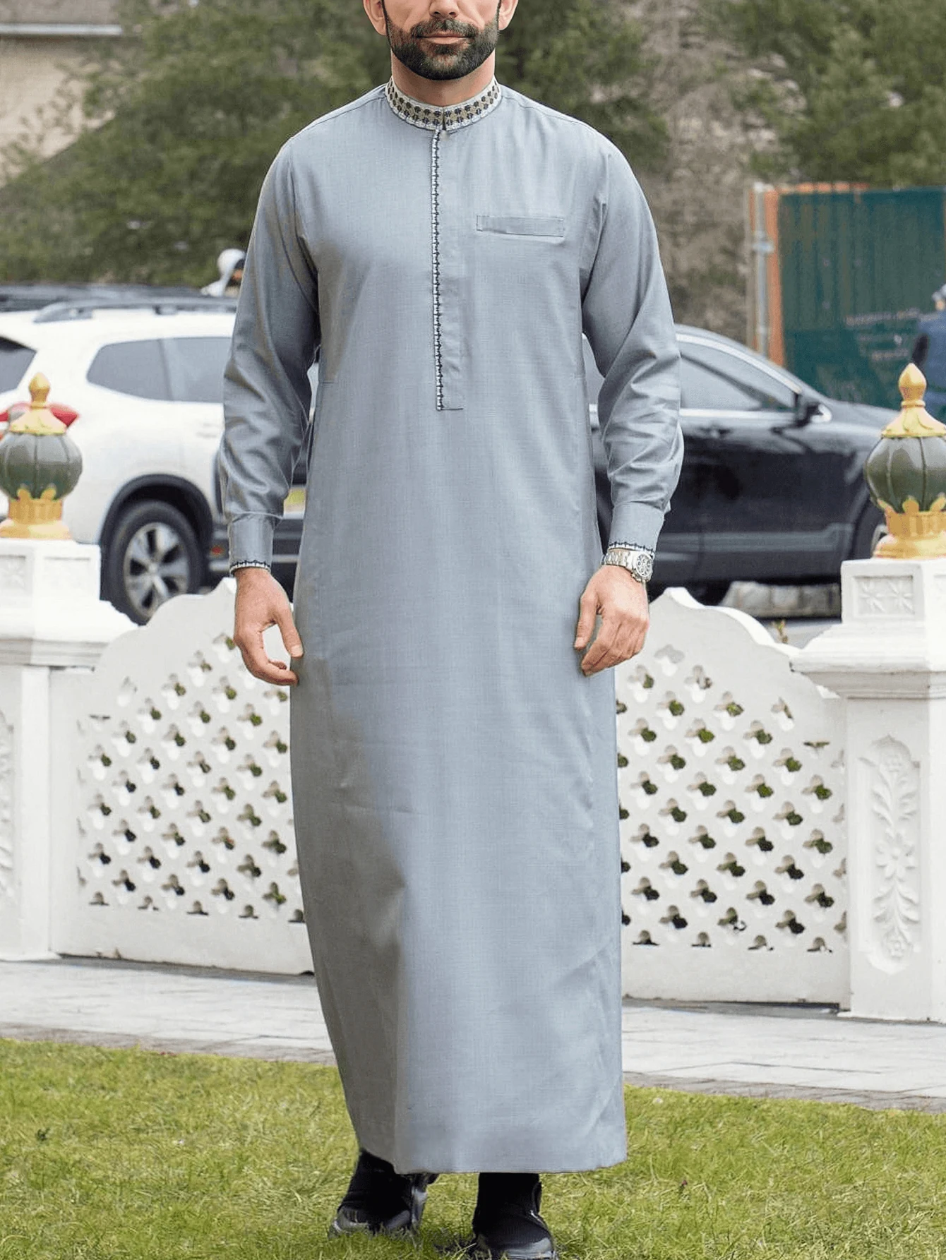 Men's Ethnic Pattern Embroidery Zipper Hooded Robe Traditional Long Sleeve Pocket Jubba Thobe for Daily Wear Man Islamic Thobe