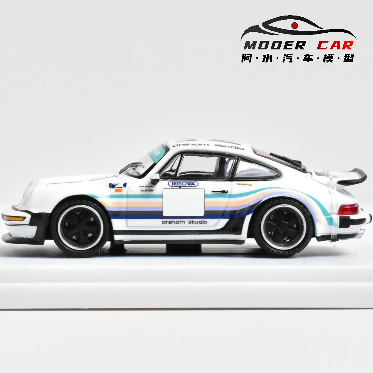 RM 1:64 Singer Turbo Study 930 Diecast Model Car