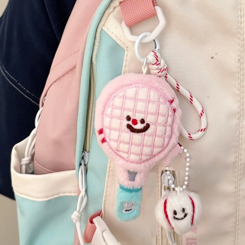 Niedlicher Tennisschläger-Plüschtier-Schlüsselanhänger, Rucksack-Dekoration für Mädchen, Auto-Anhänger für Jungen, Puppendekoration, Weihnachts- und Geburtstagsgeschenk