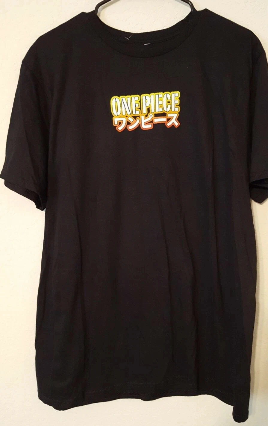 ポート・ガス・D・エース アニメ風黒シャツ 大きなロゴ入り サイズアニメ - 男女兼用半袖