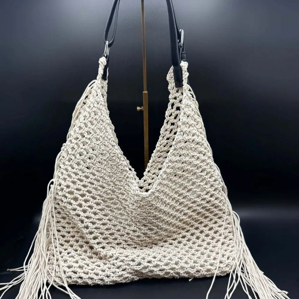 

Hollow Crochet Tote Bags for Women Shoulder Bag Bohemian Woven Beach Bag Rope Knitting Shoulder Bag NEW Summer Shopper Purses