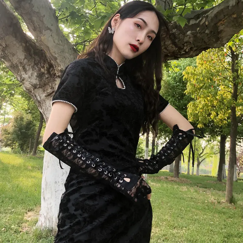 Kobiety Sexy Gothic Punk rękawiczki koronkowy pasek klamra na ślub bal rękawiczki pół palca uroczyste rękawiczki nieszczelne palec rękawiczki Arm