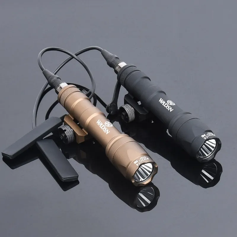 Lampe de poche WADmersible SF M300 Mfemale M300A M600C 400strada/600strada, lumière LED blanche adaptée au rail de 20mm, arme de chasse Airsoft