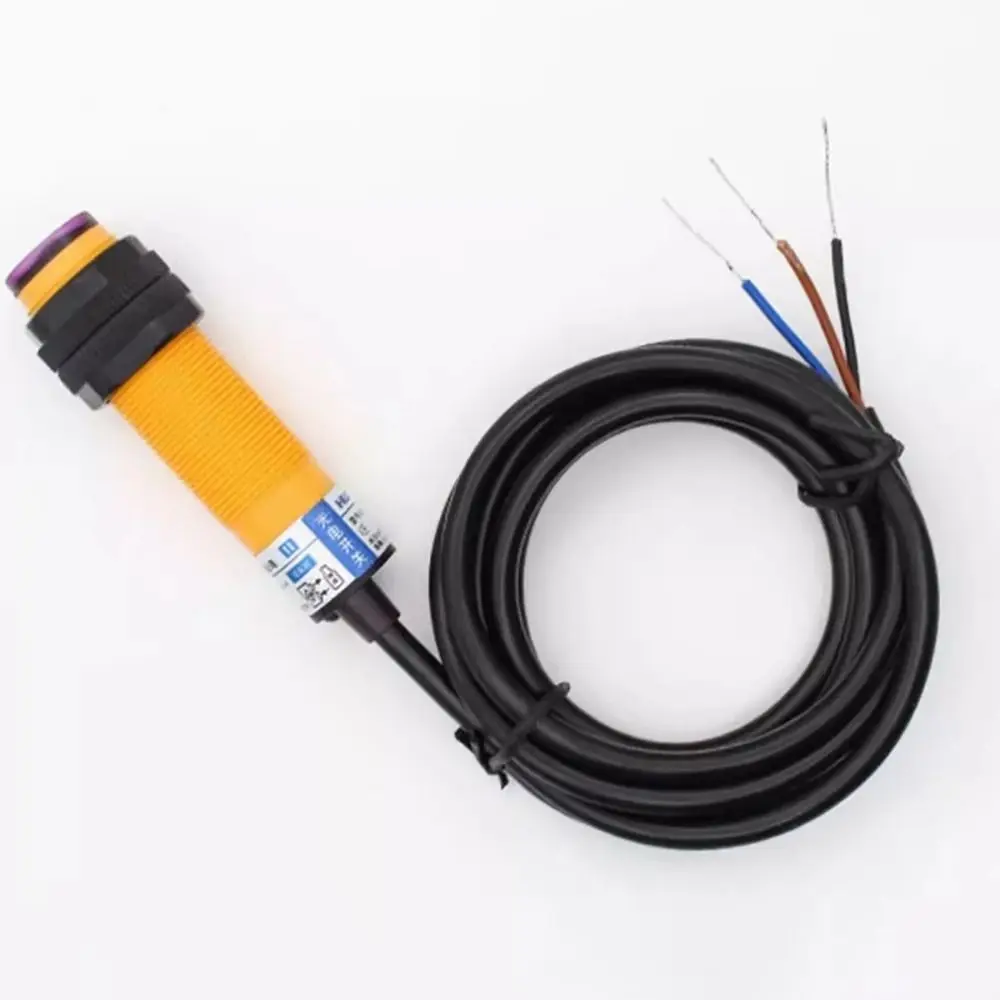1Pcs E3F-DS30 Diffuse Reflection Photoelectric Switch 30cm Detection Range NPN Normally Open Proximity Sensor Switch 18mm Size