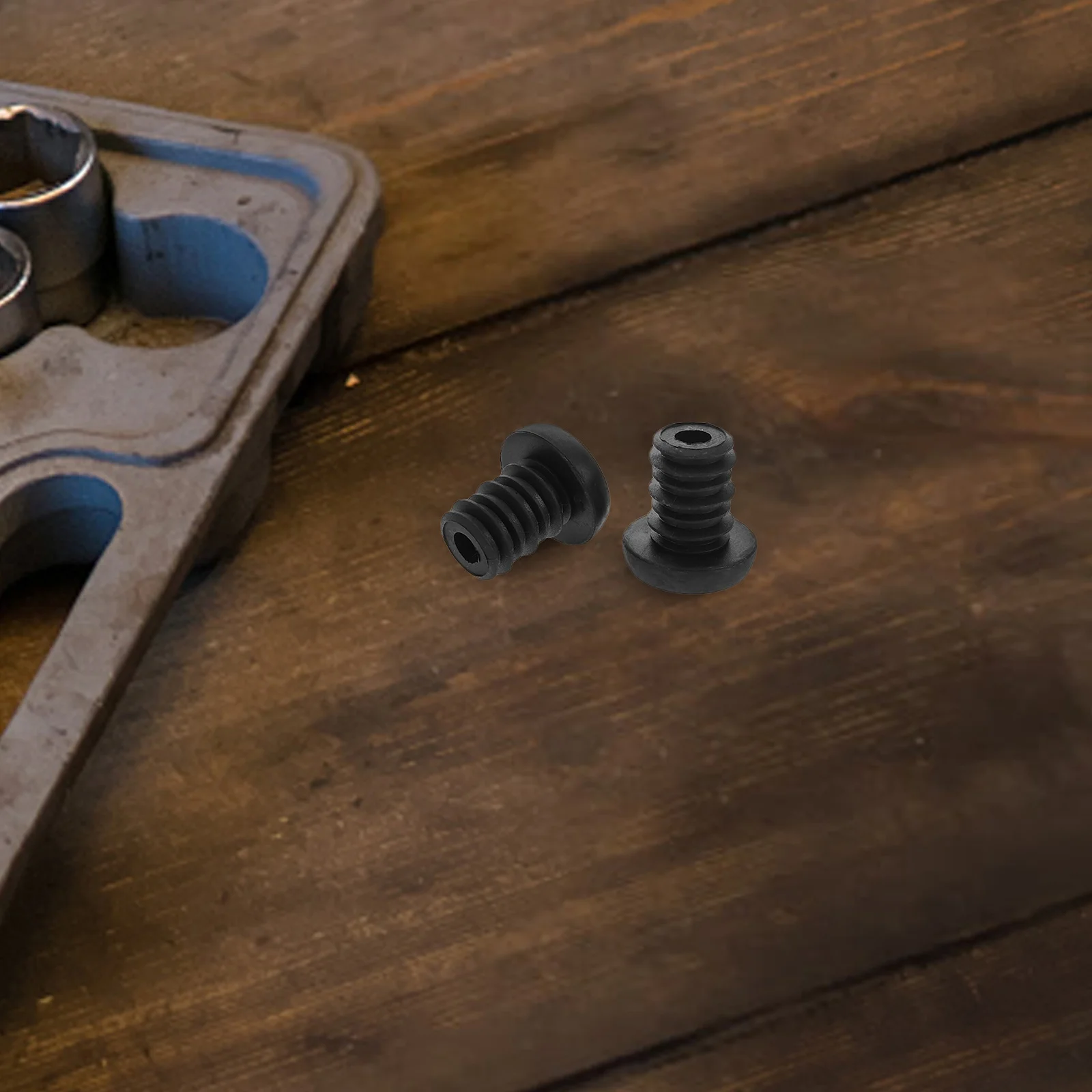 

4Pcs Durable Handlebar Bar End Plugs Bike Bar Caps Bicycle Handlebar End Caps Accessories for Road Mountain Bikes