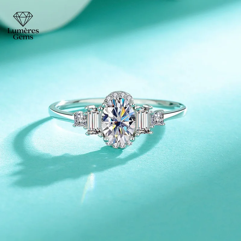 Lumière Gems Platinum PT950 Morganite Women's Ring - Trendy, Fashionable, Luxurious, with a Sophisticated Design - Fashionable