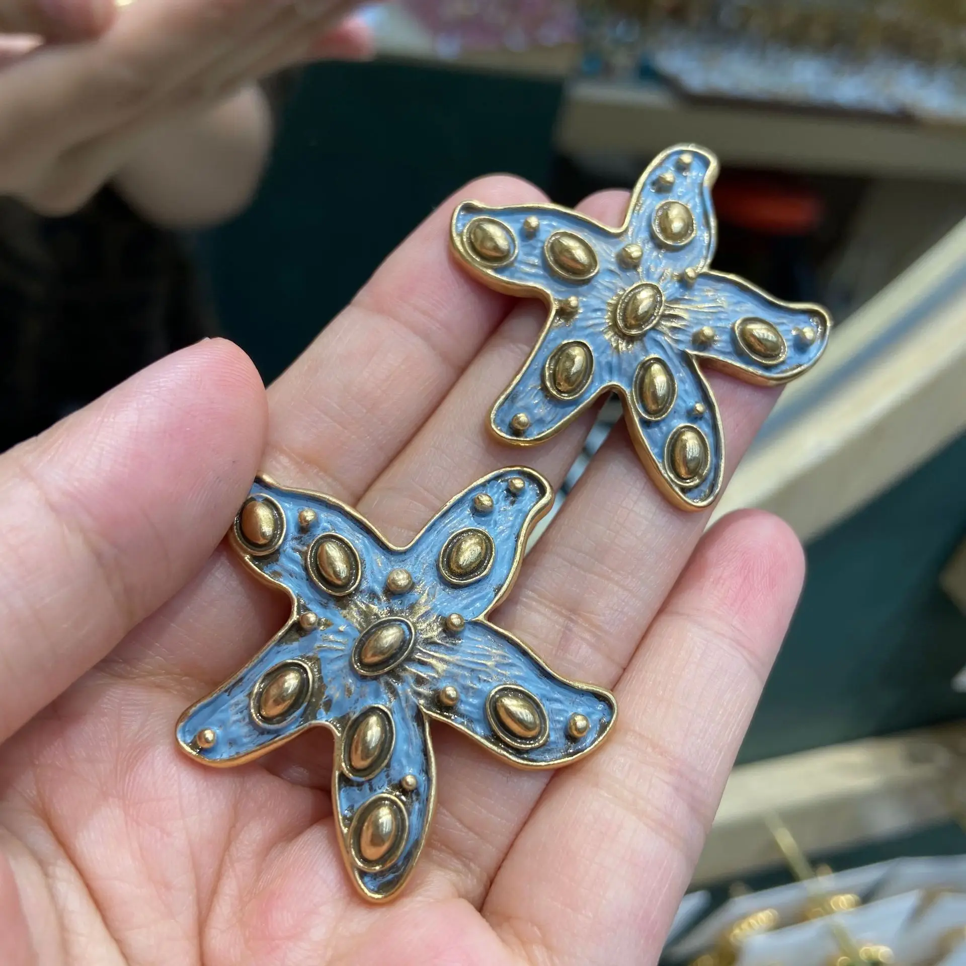 2025 Women's Premiu… - image