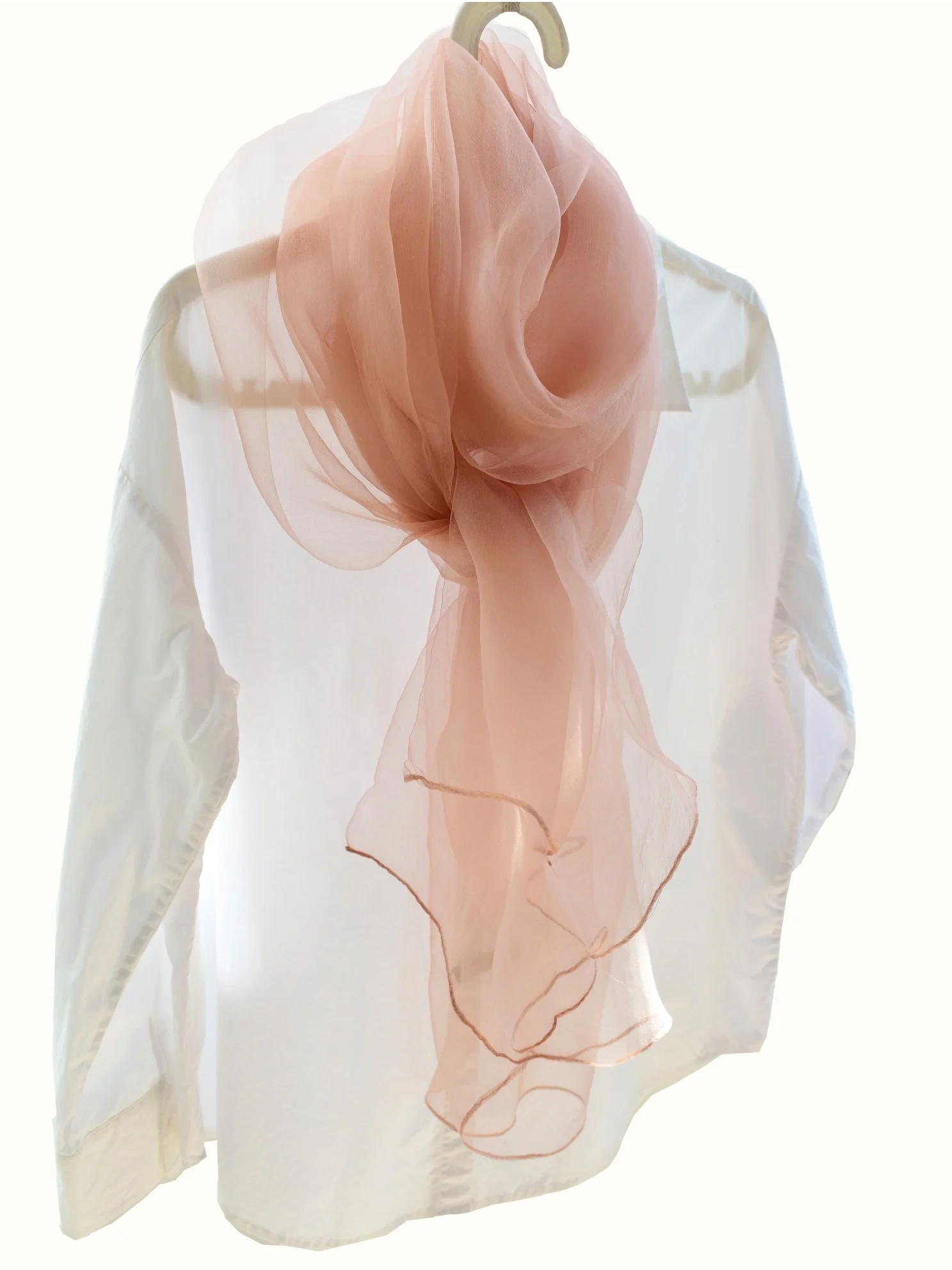 軽くて風通しの良い薄いシルクマルベリーオージースカーフショール女性用春夏ふわふわマイトスカーフ韓国スタイル装飾ピュアカラー