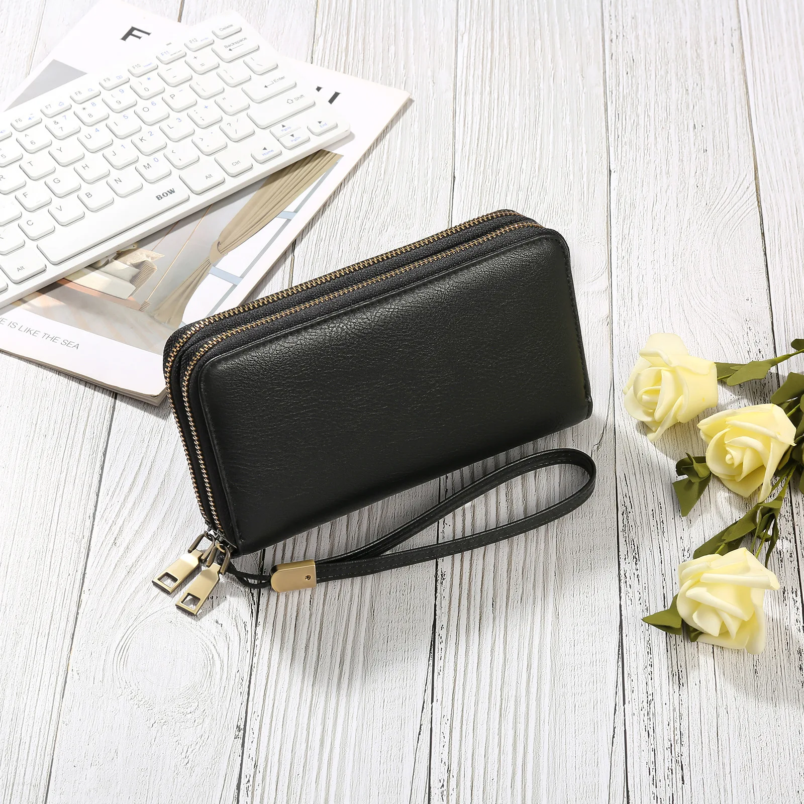 Wallet for Women RFID Blocking Leather Large Capacity Card Holder Ladies Phone Clutch Travel Long Purse Wristlet Women's Handbag