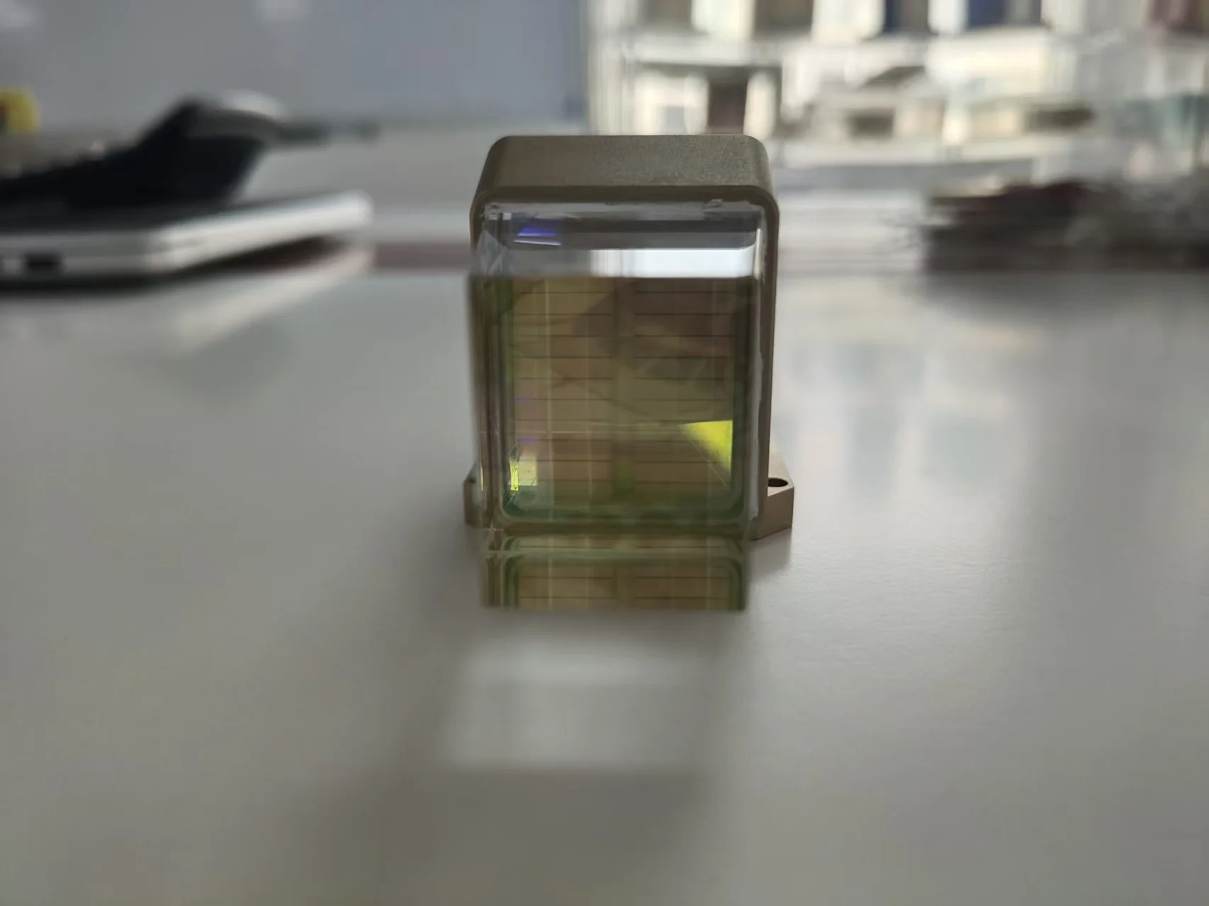 HGO Macro Channel Laser Stack Custom 755nm 808nm 1064nm 2400W 24bars High-Accuracy New Hand Piece