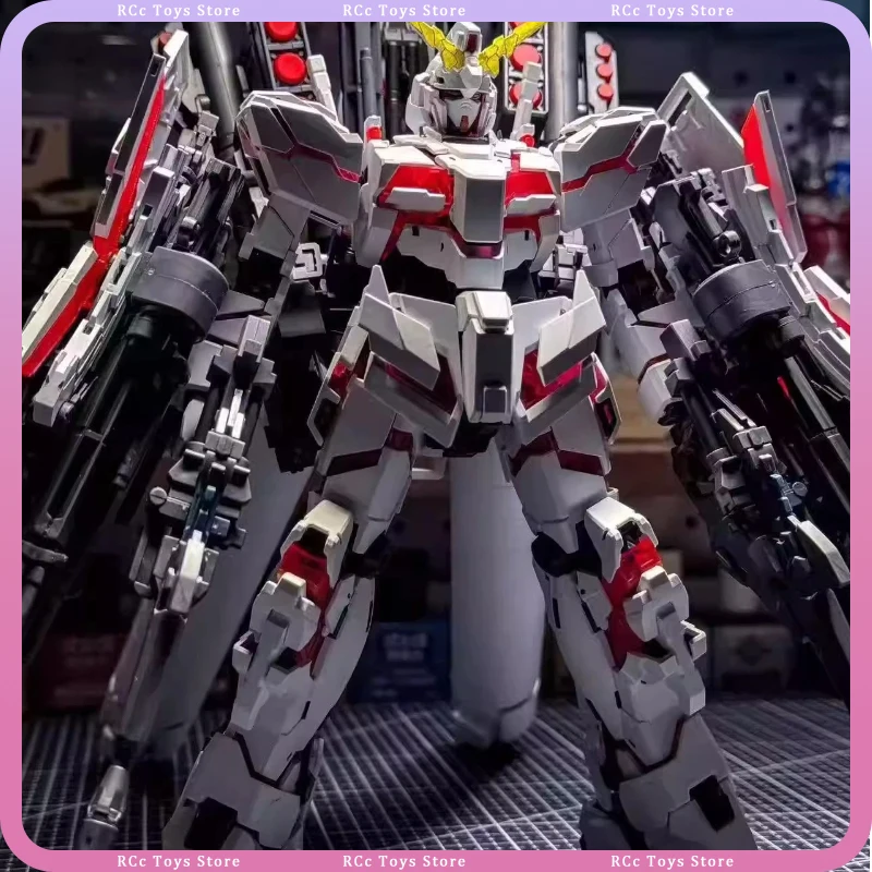 

In Stock NEW Tiger Model MGEX Full 1/100 Mecha Assembly Model Kit With Three Shields Water Decals Action Figure Ornament