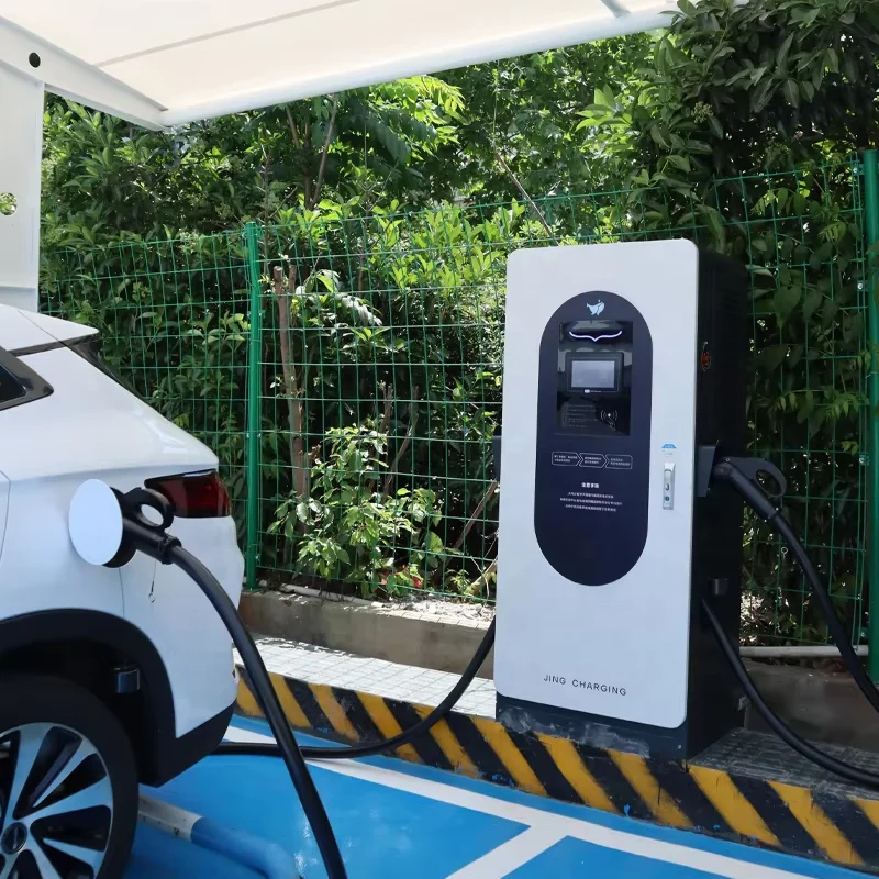 New Energy Vehicles IEC 61851 Floor -Mounted Dc Car Fast Charging Station G/bt CCS2 Ev Charger 80kw with Dual Connector