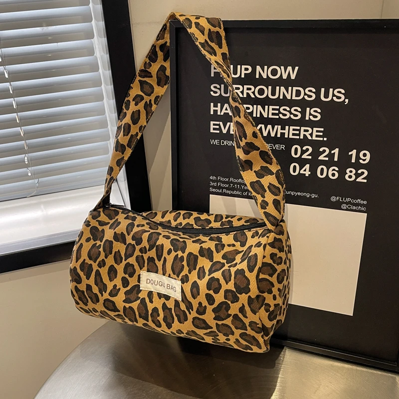 Leopard Print Nylon Barrel Zipper Individuality Shoulder Bag Fashion Handbag 2024 Hot Sale Bags for Women Bolsas Femininas