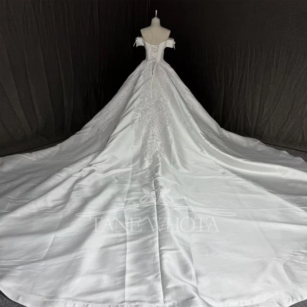 Customized Off-Shoulder Wedding Dress Beaded Embroidery Sequined Lace-Up Back Robe Mariée