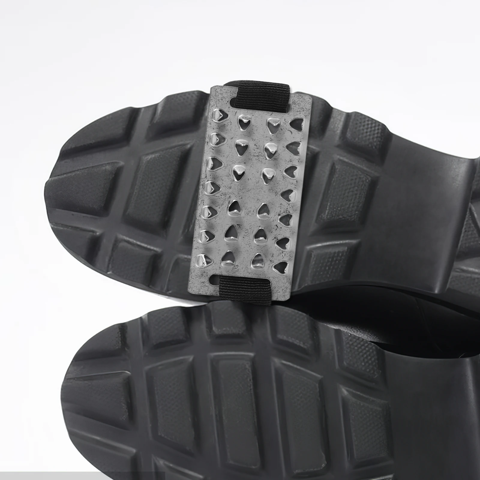 

2Pcs Climbing Ice Grippers Non slip Durable Anti slip Snow Shoes Crampon Spike Outdoor Supplies Hiking Camping