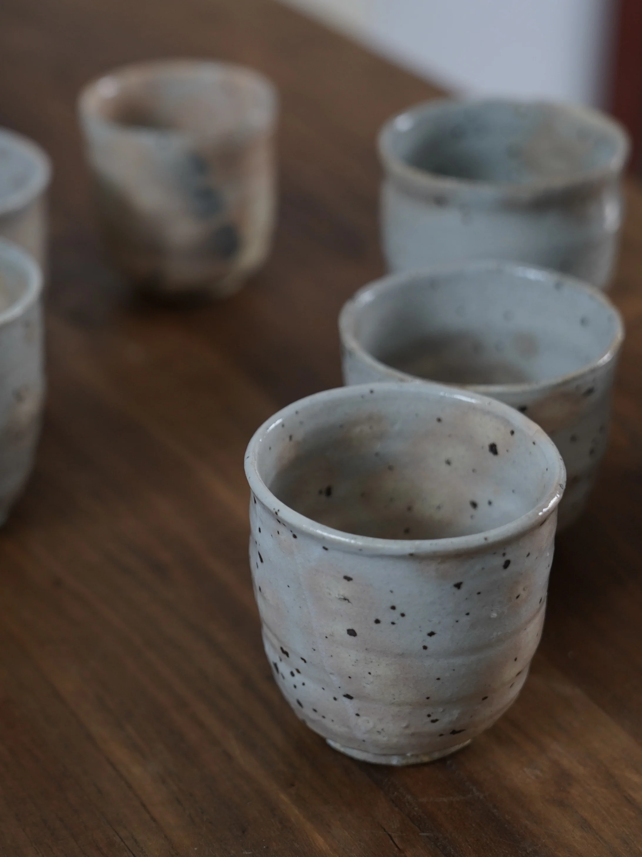 

Японская керамическая чайная чашка ручной работы с рисунком оленя, цельноглазурованная, ручная работа, из Цзиндэчжэня