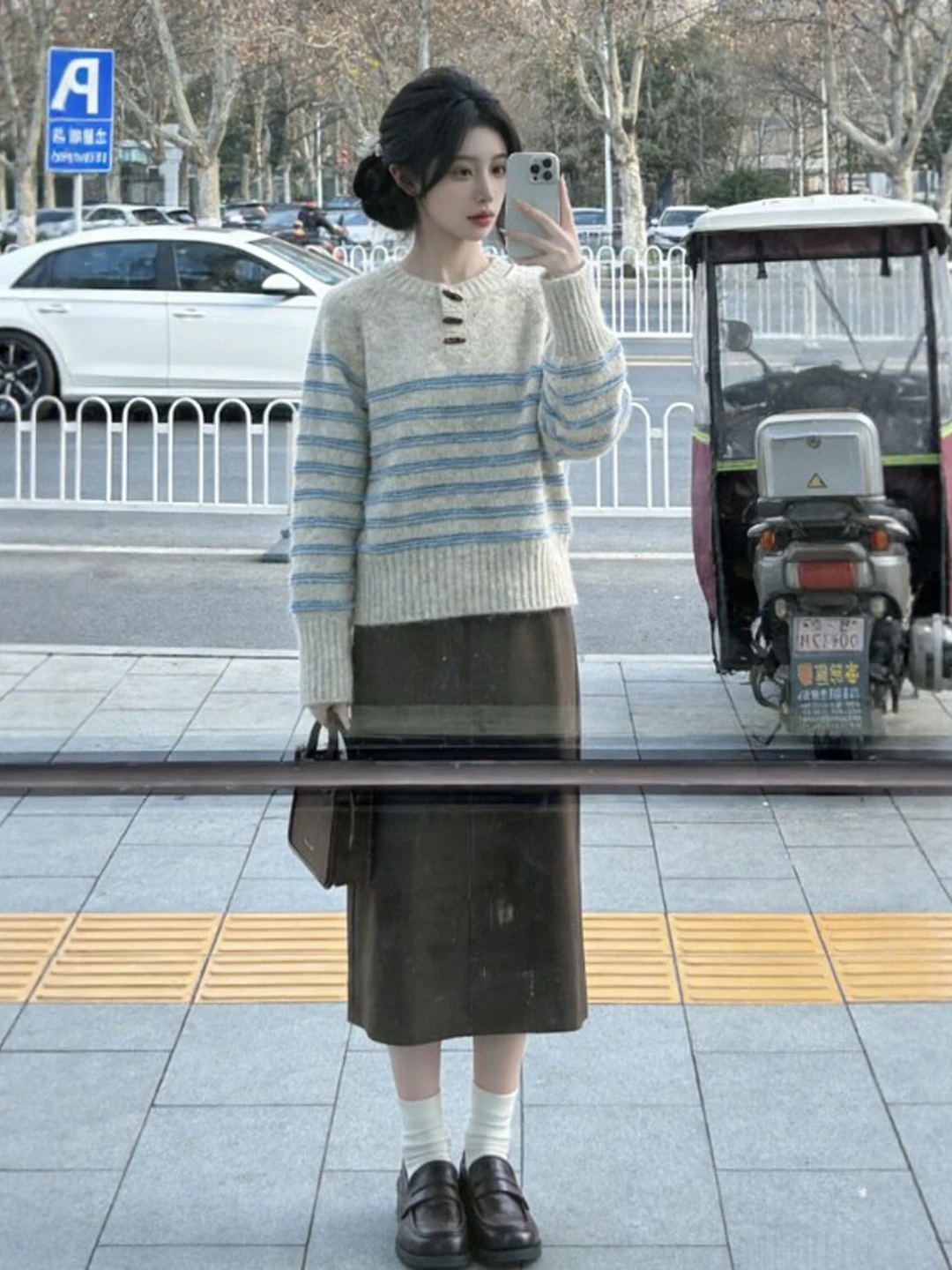 

Уникальный модный свободный свитер в полоску с круглым вырезом для женщин, удобный вязаный топ с длинными рукавами для весны