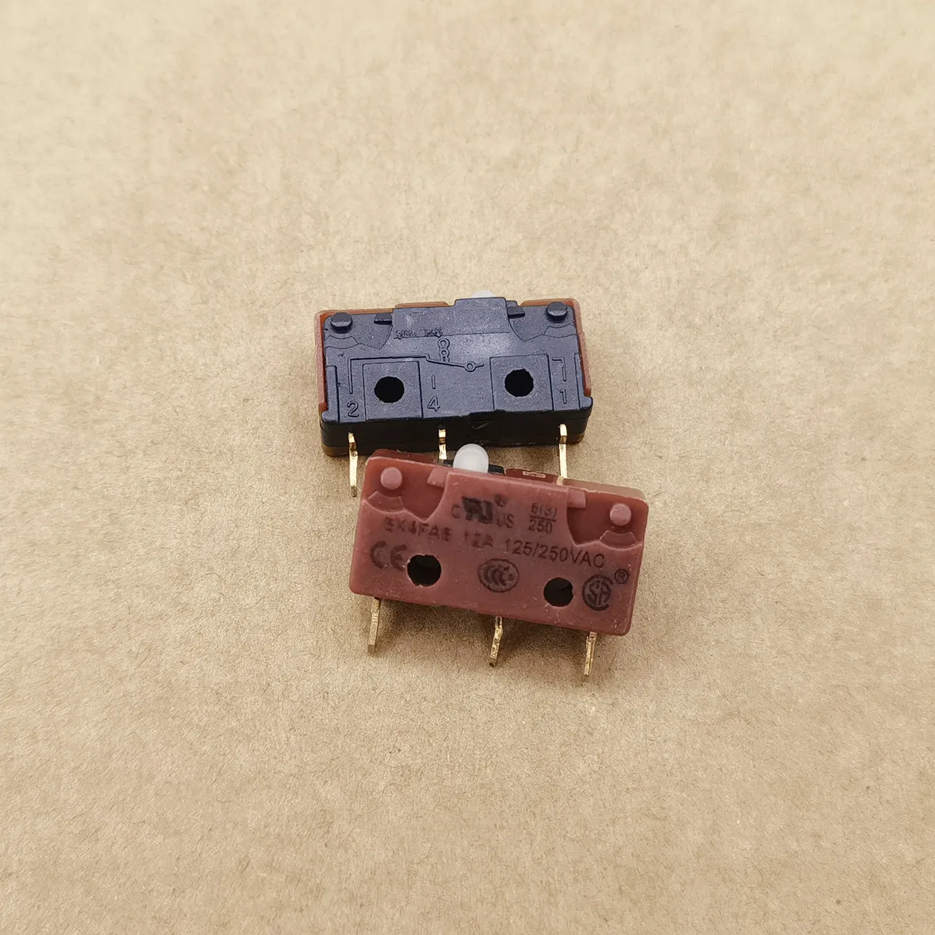 Original New 100% SX4FA6 Silver Contact 6A250VAC 12A250VAC PCB Circuit Board Travel Limit micro Switch