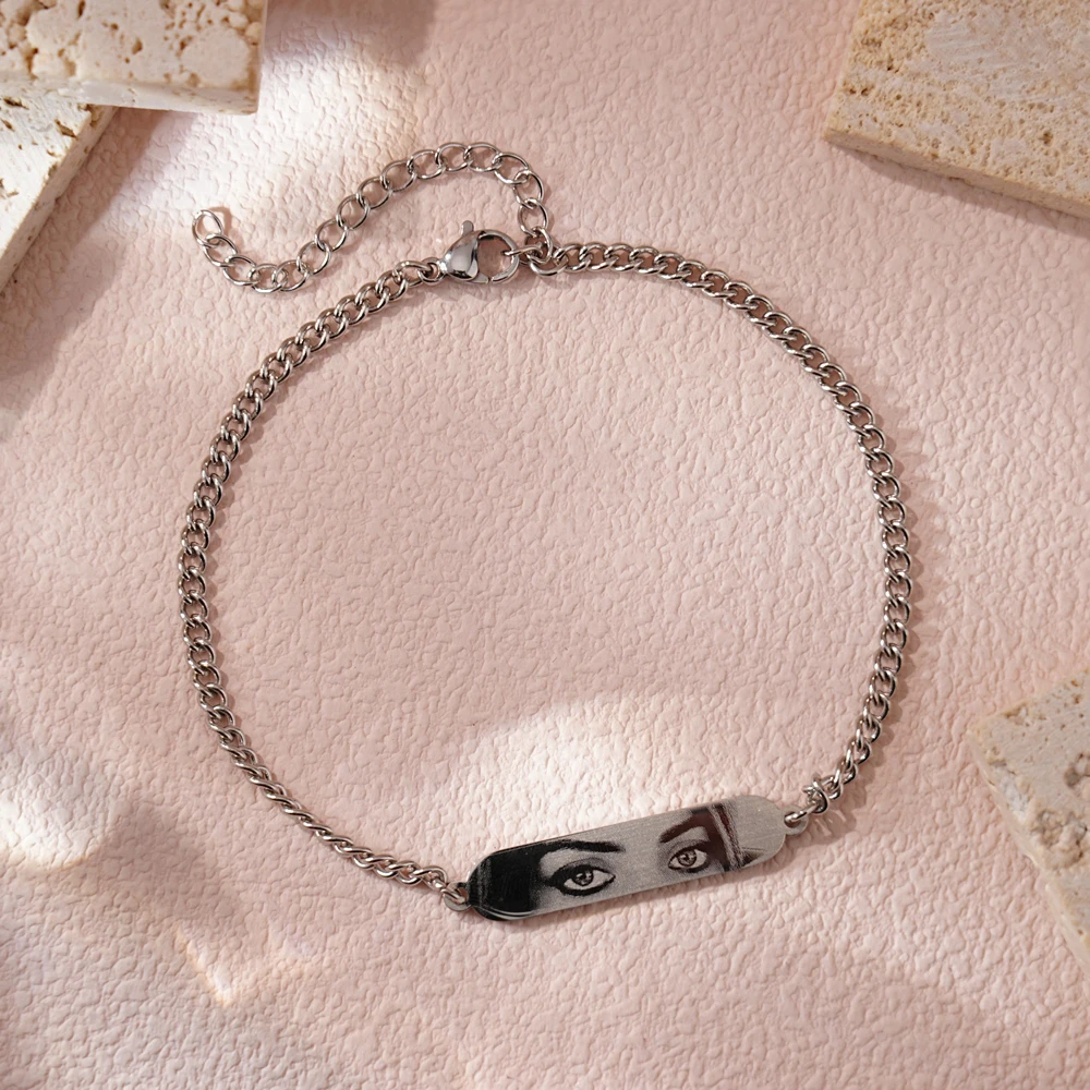 Custom Engraved Eye Portrait Bracelet For Couples Personalized Facial Eye Bracelet Bangle Valentine's Day Gift For Him Wife