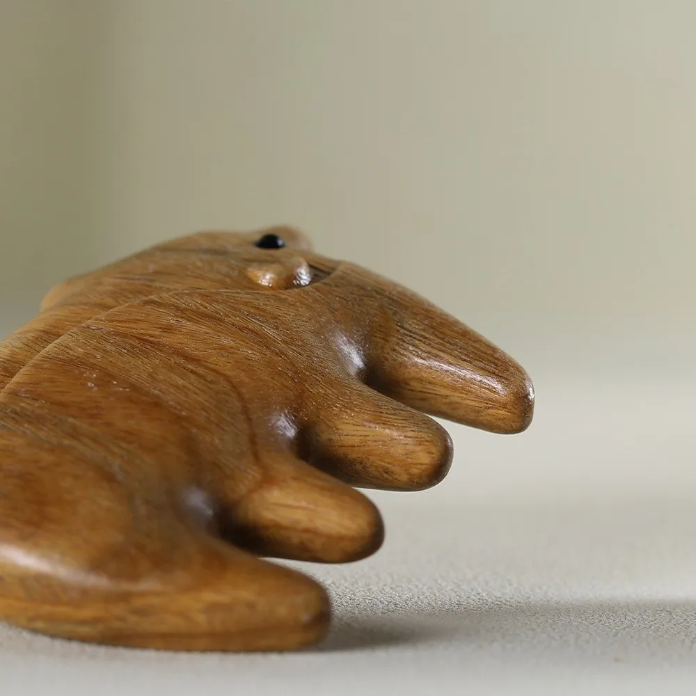 

Милая антистатическая мини-расческа из зеленого сандалового дерева в виде мультяшного динозавра, деревянная расческа для волос, мини-щетка для волос, инструмент для макияжа