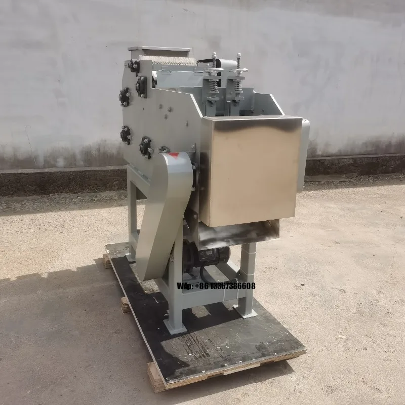 

Hot Sale 50-200Kg/h Cashew Nut Shelling Sheller Peel Removing Machine Cashew Processing Machines Cashew Nuts Peeling Machine
