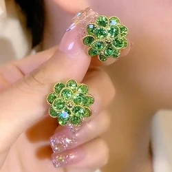 New Unique Design Green Crystal Flower Ear Clips for Women Fashion and Elegant Girls Daily Wear Trendy Jewelry Birthday Gifts