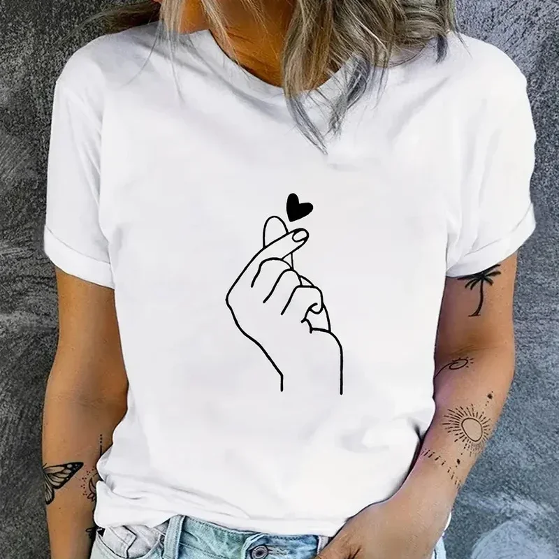 Y2k Short Sleeves Summer Loose T-shirt Women Cute Finger Heart Print Tops Black Female Summer 90s Girls Graphic Female Cute Tee