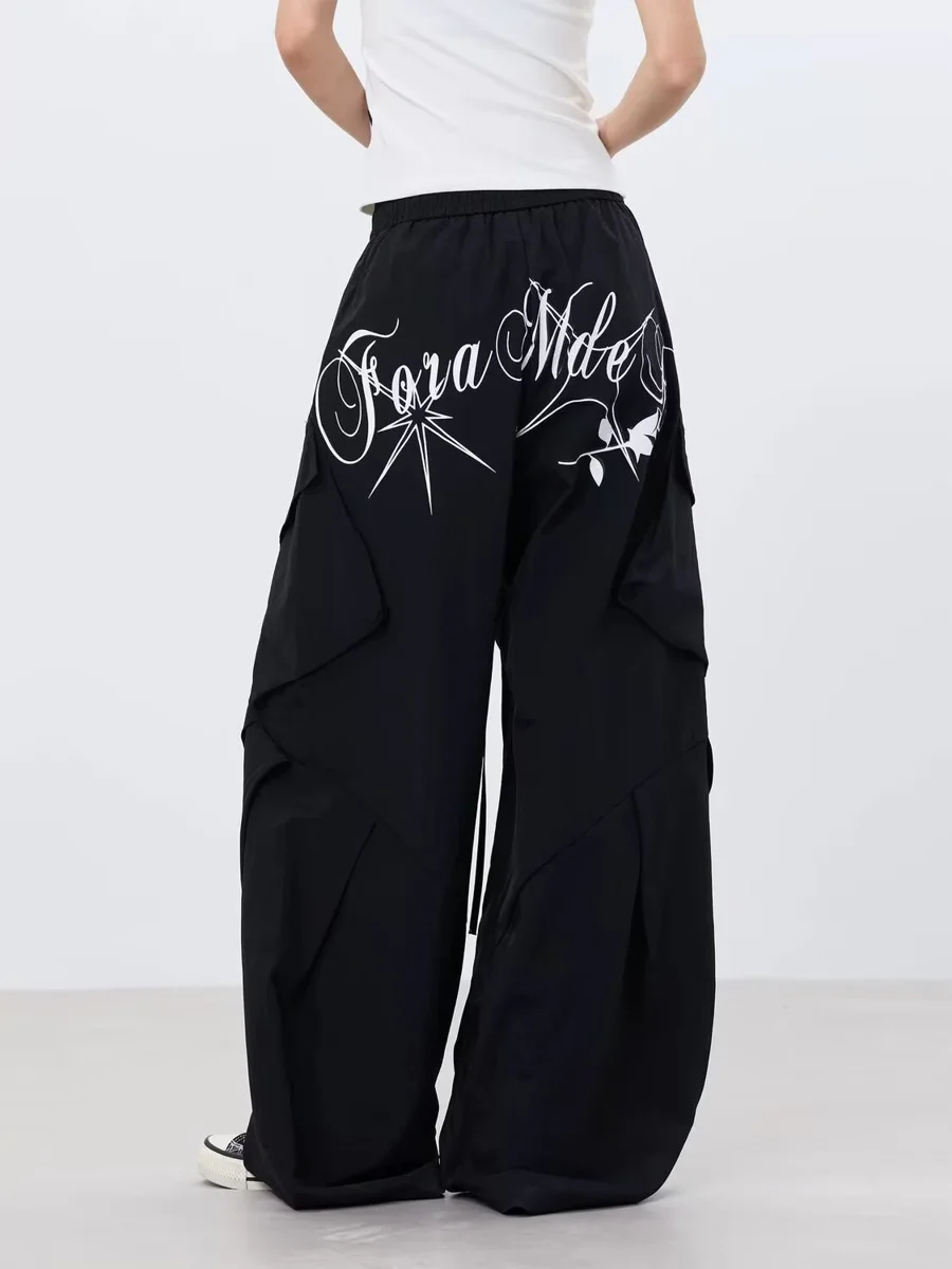 Calça Jeans American Retro Star Lavada com Efeito Desgastado, Perna Larga Solta, Casual, Efeito Emagrecedor, para Homens e Mu...
