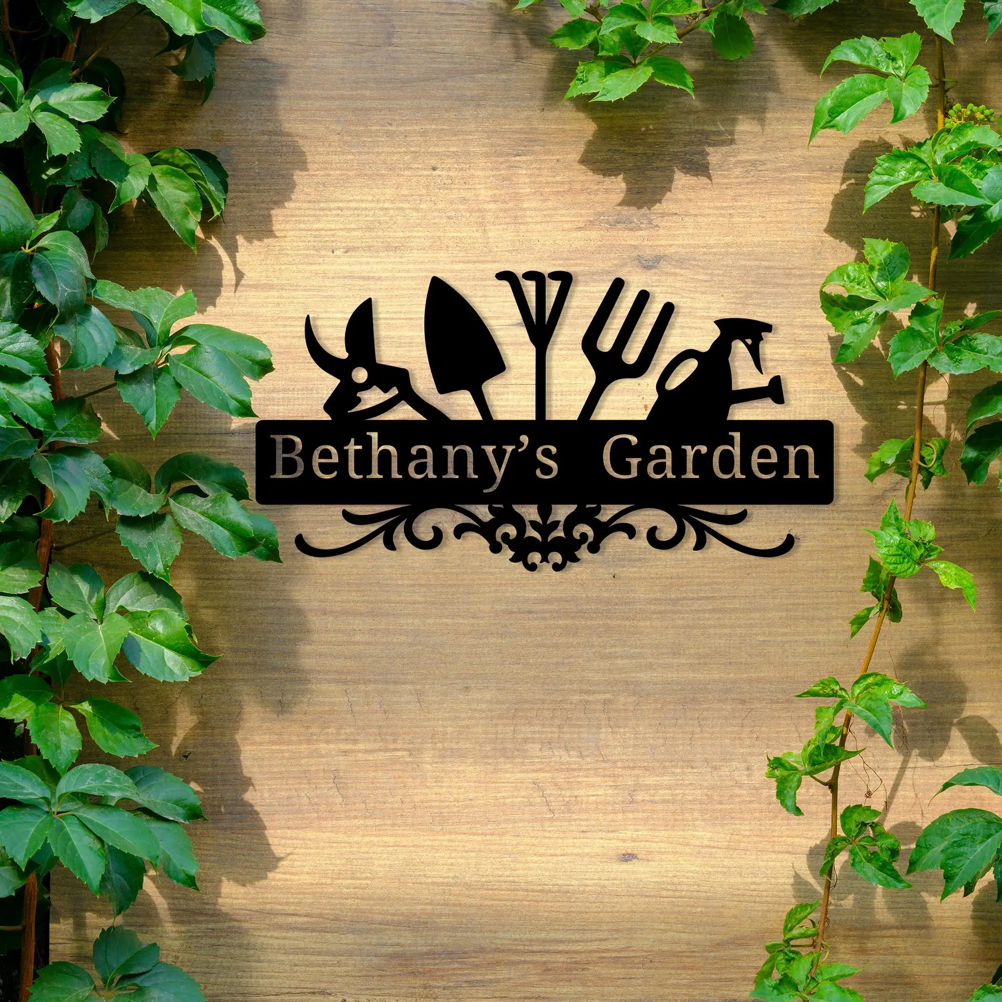 Custom Garden Hanging Sign Personalized Garden Metal Name Sign Garden Wall Art Garden Decor Gardener
