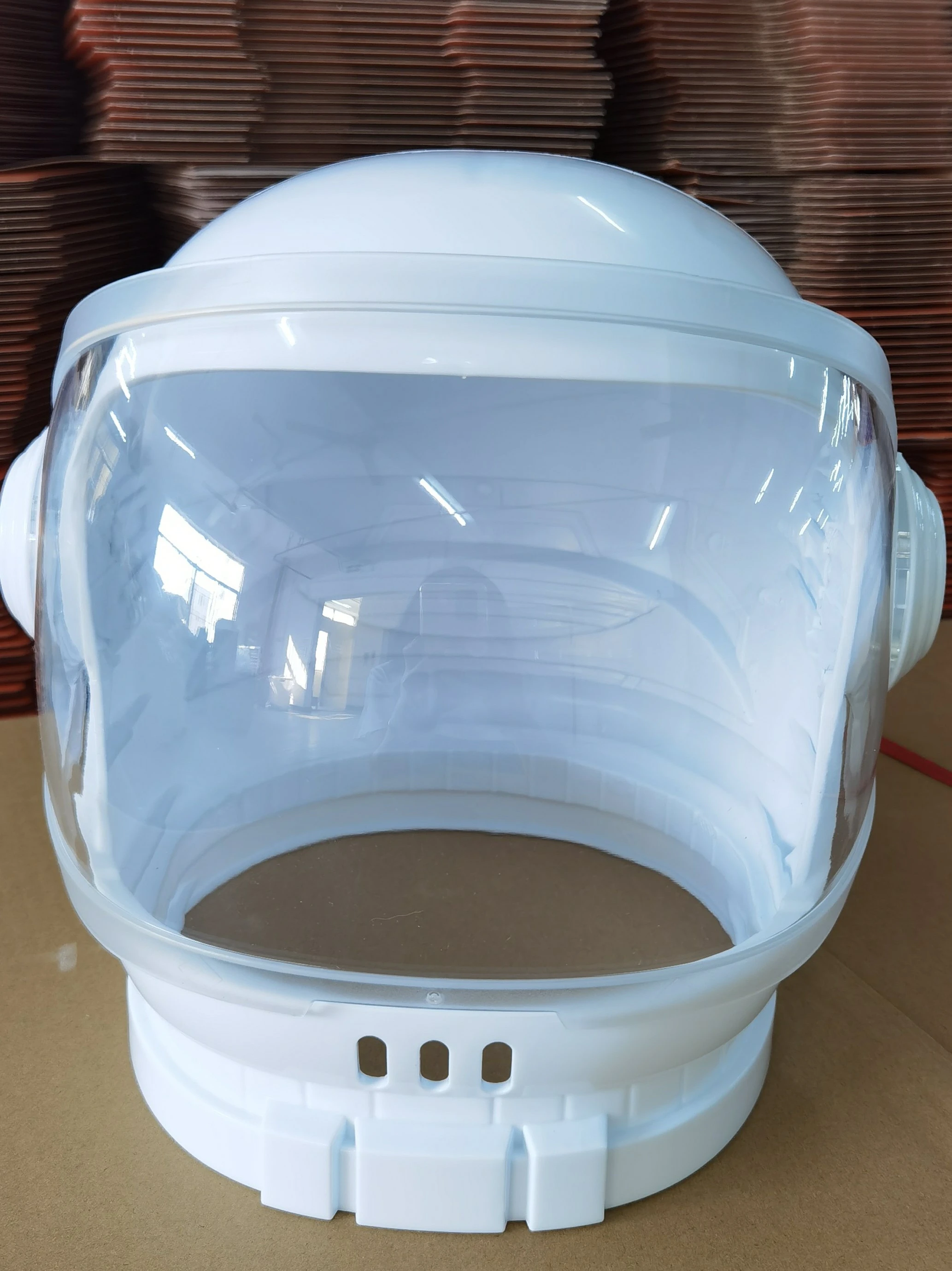 New White Transparent Astronaut Helmet Photography Model Display Space Aerospace Teaching Props Family Festive Cosplay Accessory