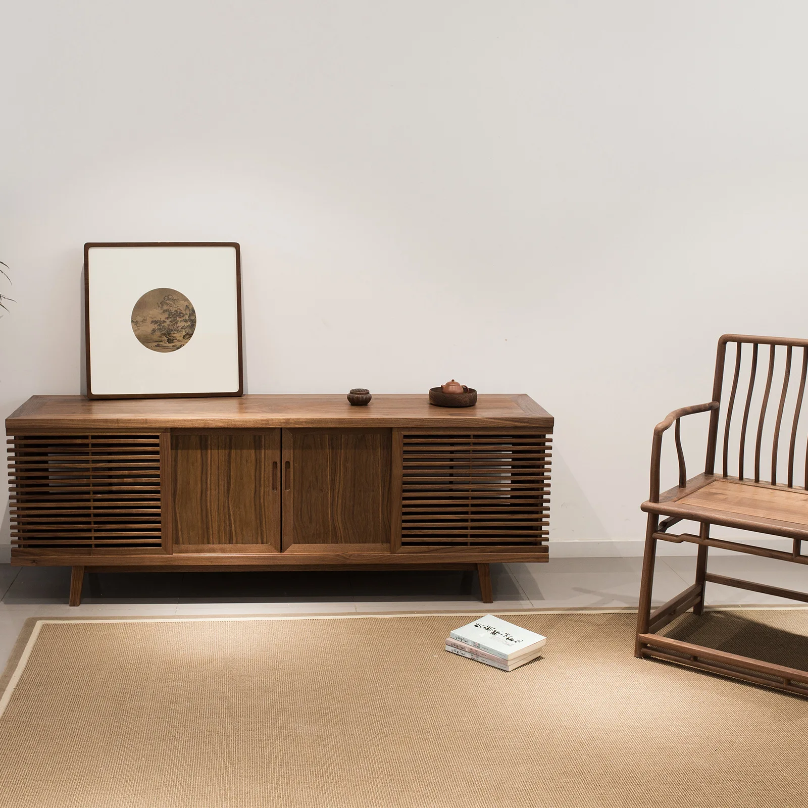 Armário de TV de madeira maciça de nogueira preta Nova combinação de gabinete audiovisual chinês Armário de sala de estar Piso de madeira maciça