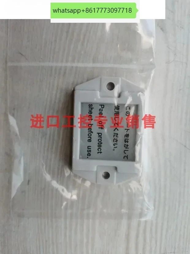 

new original R-6 KEYENCE laser sensor reflector lens