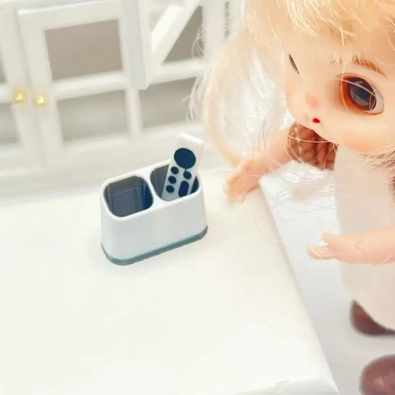 1Set new Mini Remote Control Box Model Home Dolls Micro Scene Accessory 1/12 Scale Dollhouse Miniature Surveillance Camera Decor