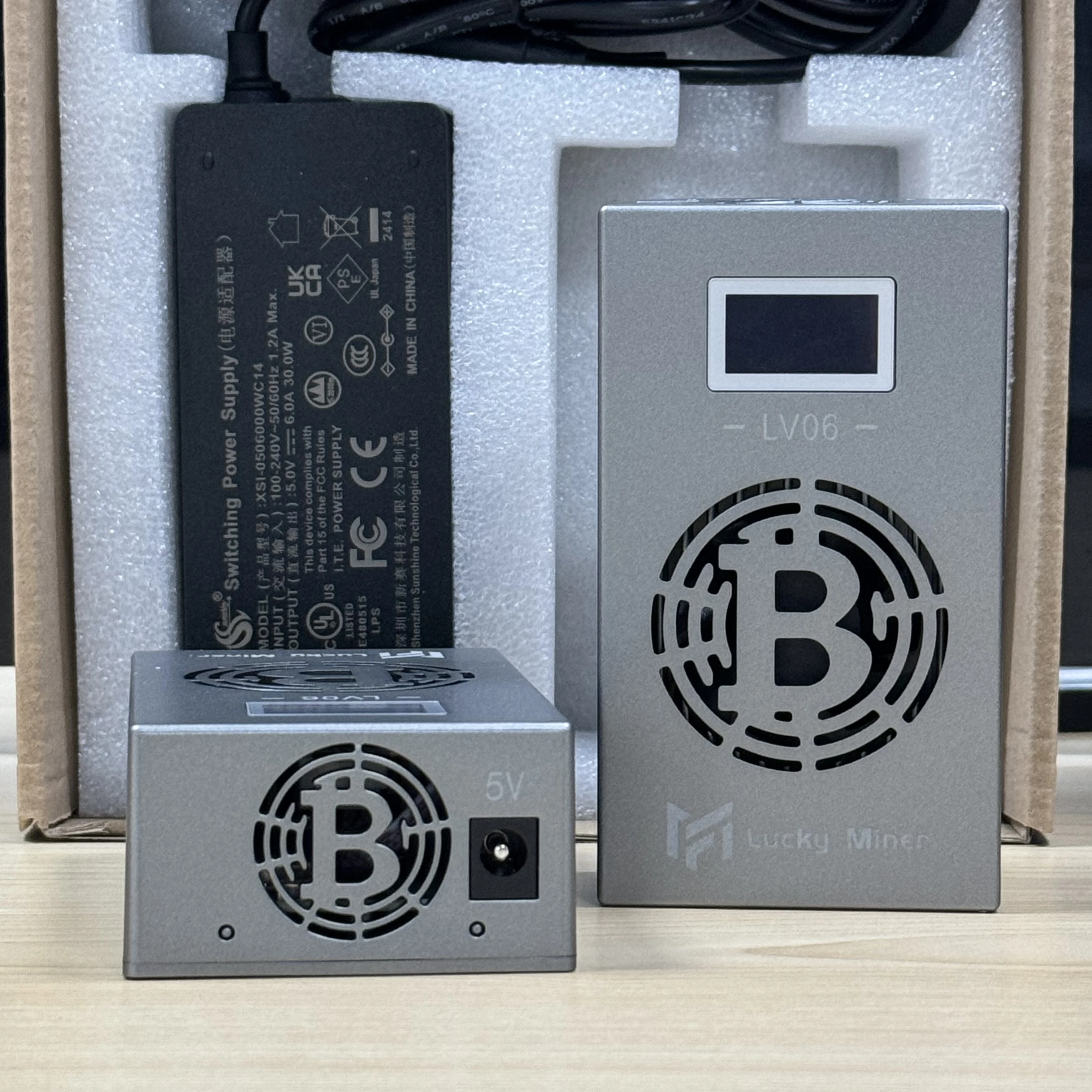 Solo Mijnwerker Lucky Mijnwerker LV06 SHA-256 500GH/S BM1366 ASIC Loterijapparaat BTC BCH BSV Mijnbouwmachine Crypto Mijnwerker Bitcoin Mijnwerker