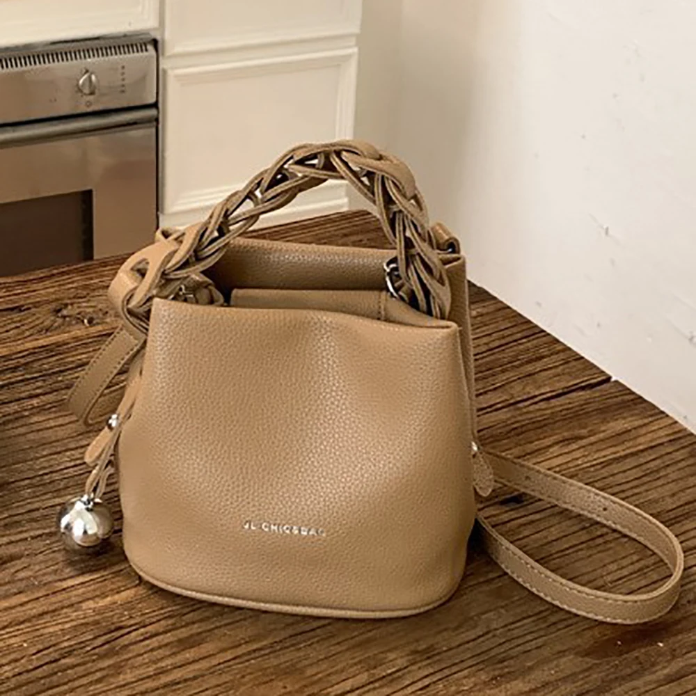 Spring Summer High Grade Bucket Bags for Women Chic Design Handle Soft Buckle Shoulder Crossbody Bag Commute Handbags