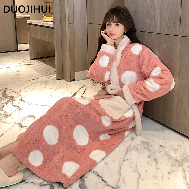 DUOJIHUI Loose Simple Casual Winter Flannel Sleepwear Female Spell Color Basic V-neck Chic Cardigan Thick Warm Women's Nightwear