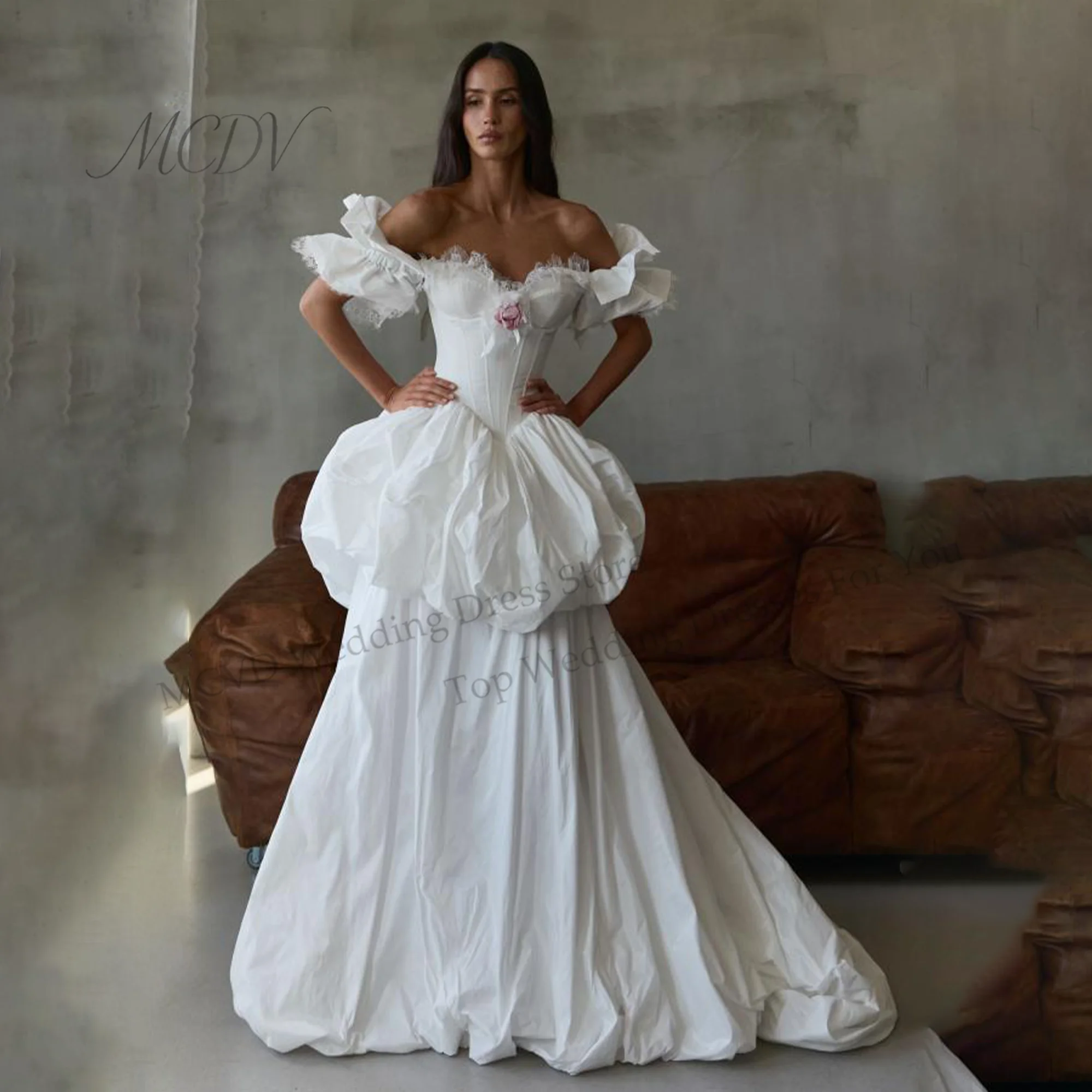 Sleeveless Backless Strapless Wedding Dress With Detachable Train Satin Bridal Gown Vestidos De Fiesta Elegantes 2026 Customiz