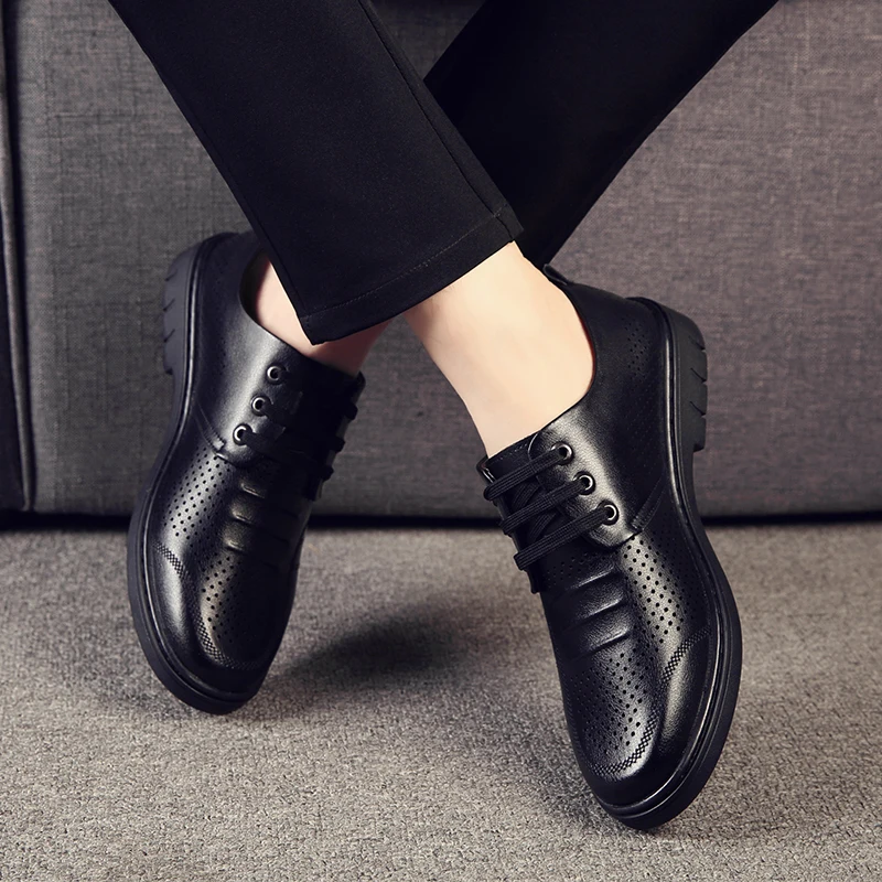 

Outdoor Business Sports Leather Golf Shoes, Men's Waterproof and Breathable Golf Shoes,2025 Women's Golf Shoes Without Nails