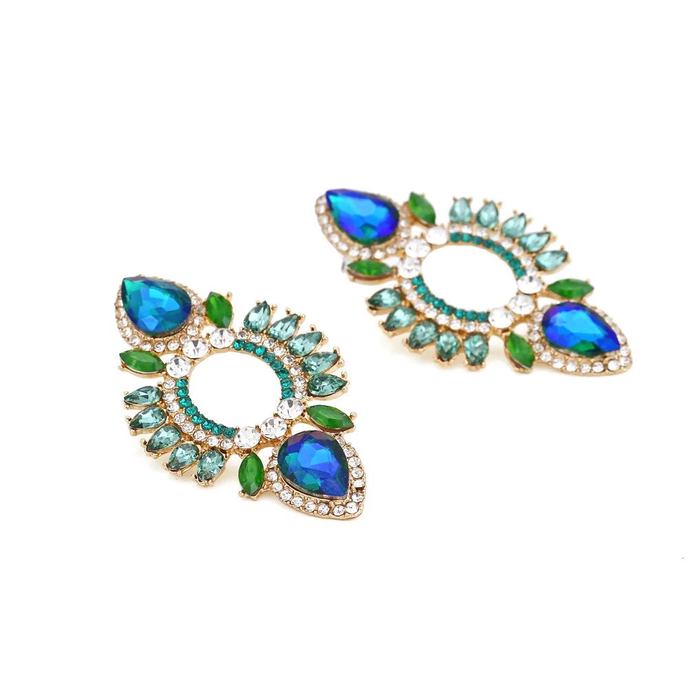 Exaggerated Alloy Glass-studded Diamond Earrings Personalized Light Luxury Super Flash Geometric Rhinestone Earrings