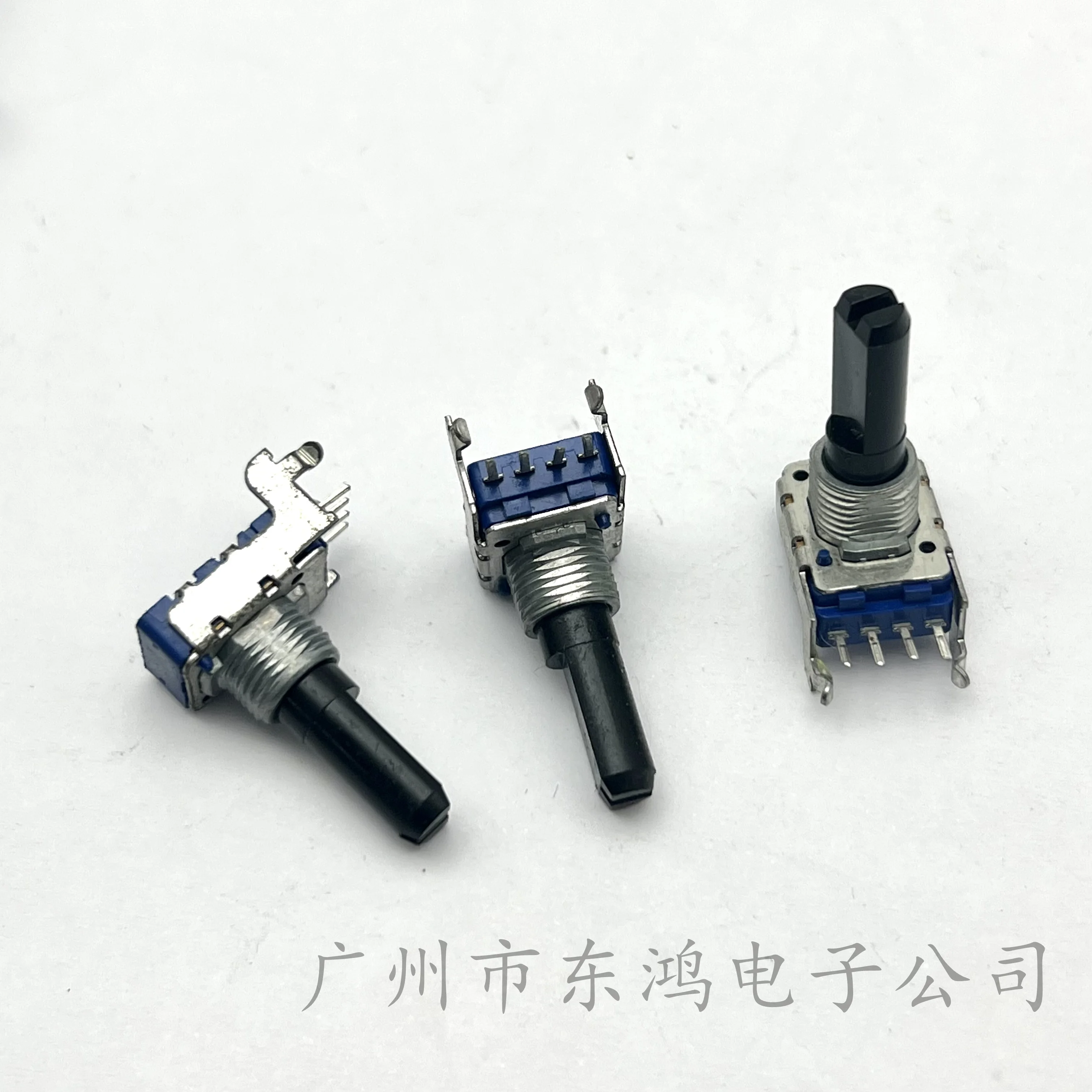 10 Stück RV09 Vertikale Potentiometer – B10K B20K B50K B103 B203 B503 – 3-Pin, Halbwelle 18 Mm – Für Elektronikprojekte