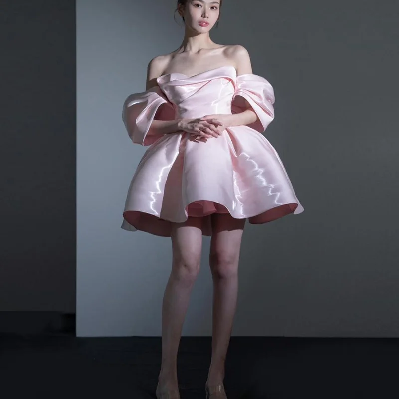فستان خطوبة صغير وردي فاتح بدون أكتاف للتخسيس ملابس غير رسمية للحفلات المسائية وأعياد الميلاد