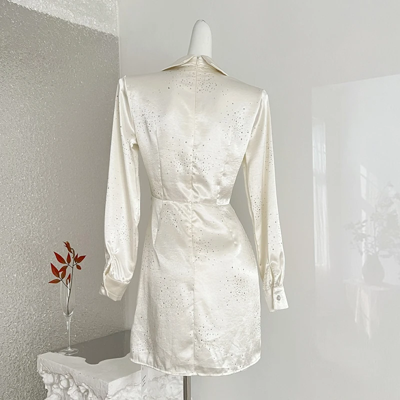 Zip-up shirts jurk elegante lange mouw Koreaanse mode satijnen jurk vrouwelijke 2026 nieuwe lente herfst kralen korte jurk vestidos