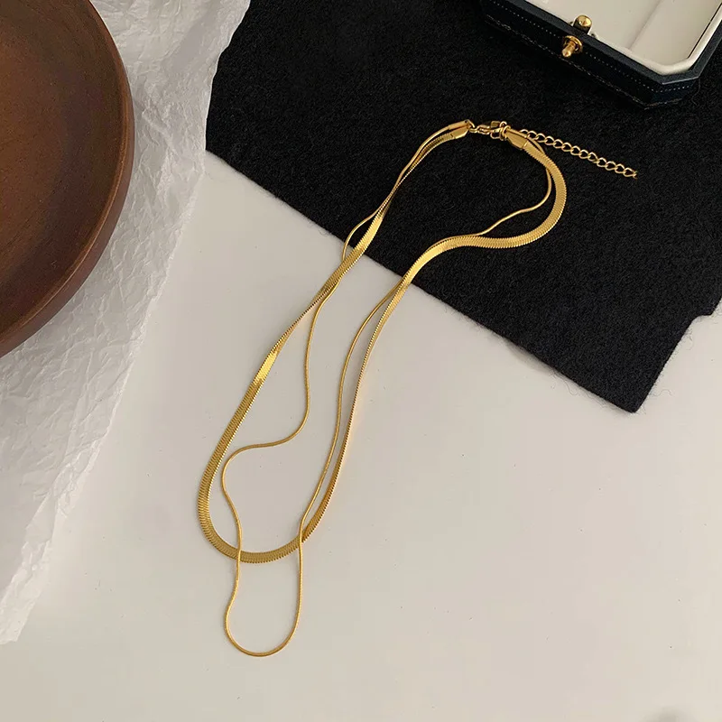 سلسلة جديدة على شكل عظمة الثعبان بطبقة مزدوجة للنساء، أزياء راقية