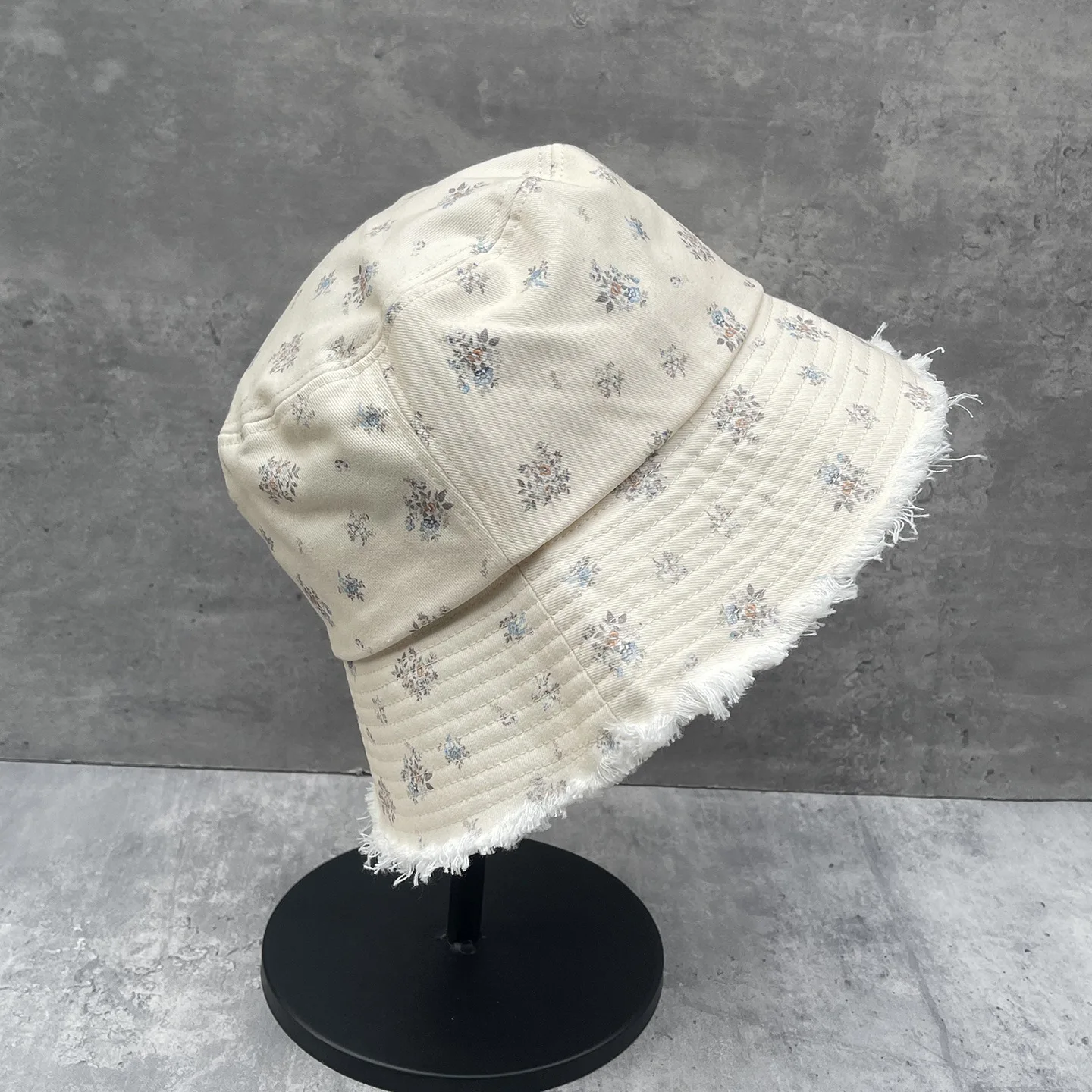 Sweet Frayed Edge Fisherman Hat for Women, Spring Summer Floral Print Foldable Cotton Bucket Cap Slim Face