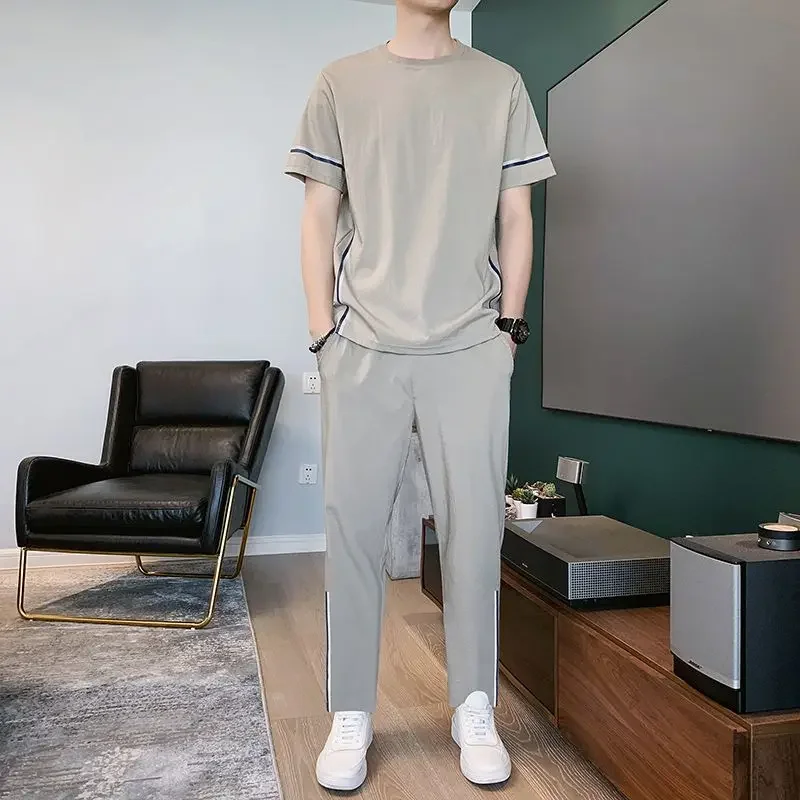 

Khaki T-shirts Pants Suits for Men Aesthetic Slim Fit Original Brands High Quality Stretch Tee Chic Loose Cool Man Trousers Sets