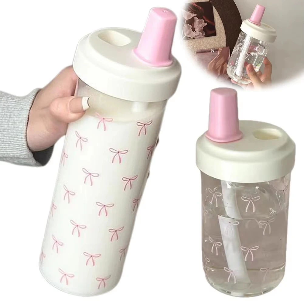 500/700 ml tragbarer Kunststoff-Wasserbecher mit Schleife und Strohhalm, süßer Kaffee-Perlen-Milch-Teegetränkebecher, Studenten-Wasserflasche mit großer Kapazität