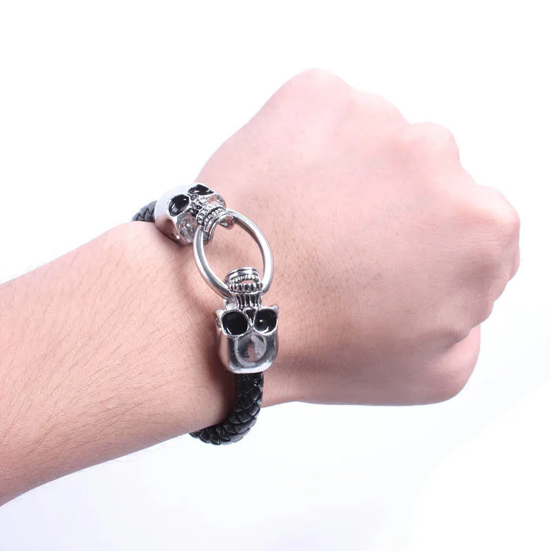 

Hand-Woven Leather Gothic Double Skull Ghost Head Bracelet with Buckle Men\'s Motorcycle Riding Rock Trend Jewelry